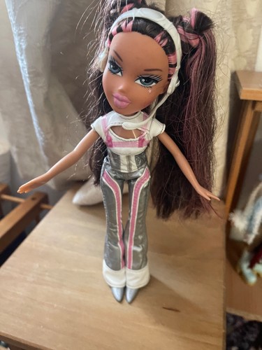 Bratz space angelz live - bratz, in